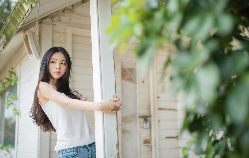 因为我手里有你的丑照，所以你要和我做一辈子朋友。